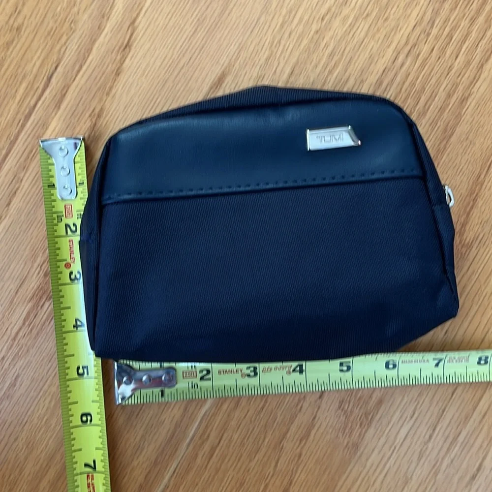Tumi for delta toiletry bag black
